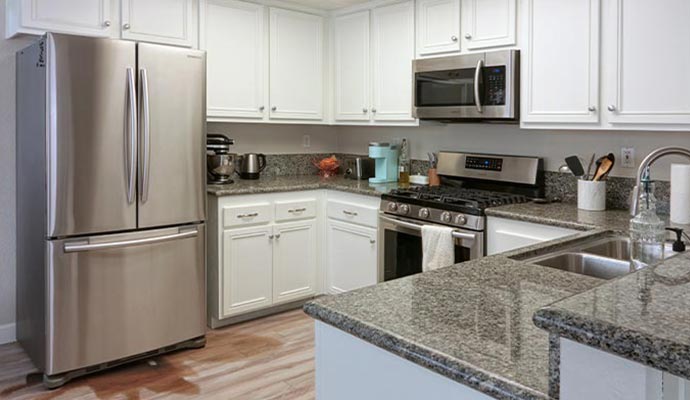 Water leaking from refrigerator